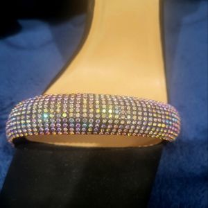 Size 8 Black Soda heels